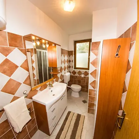 Apartment House Lucija