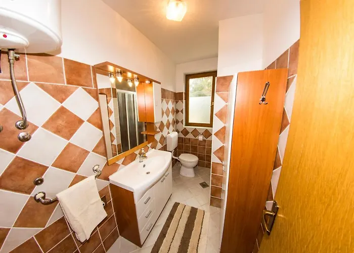 Apartment House Lucija