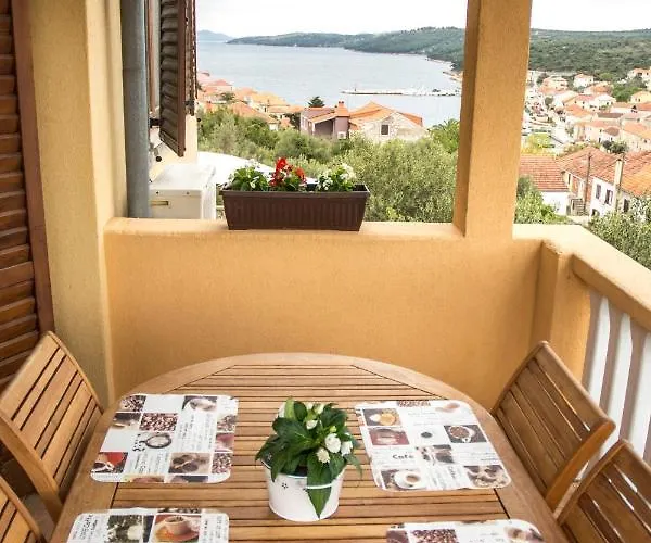 Apartment House Lucija Sali