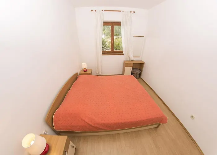 Apartment House Lucija Sali