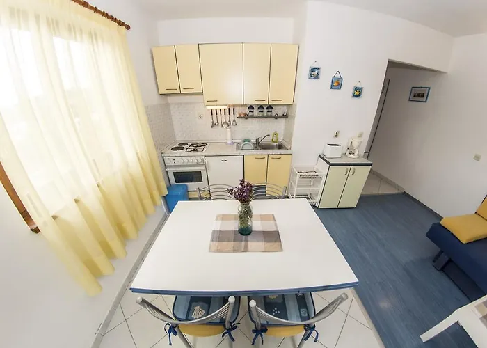 House Lucija * Sali