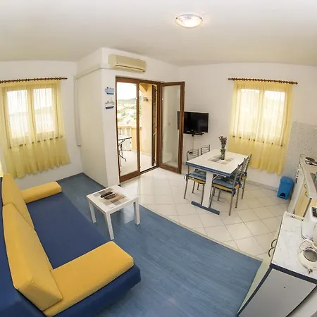 Apartmán House Lucija *