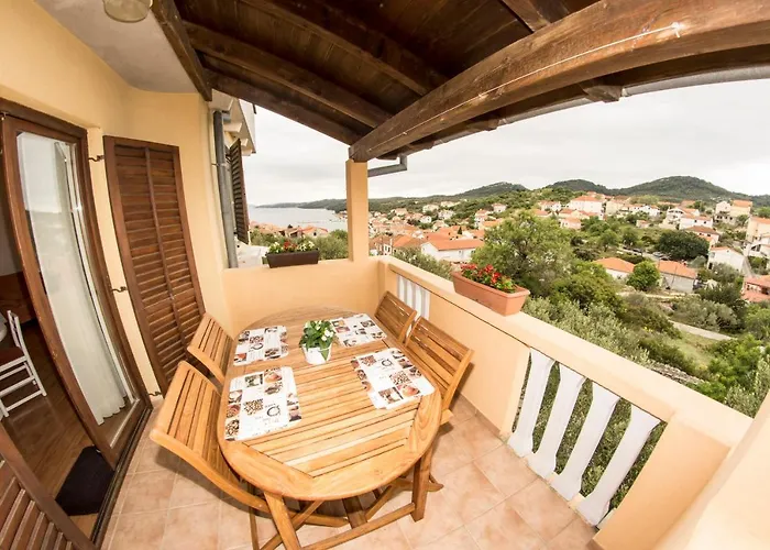 House Lucija Apartamento